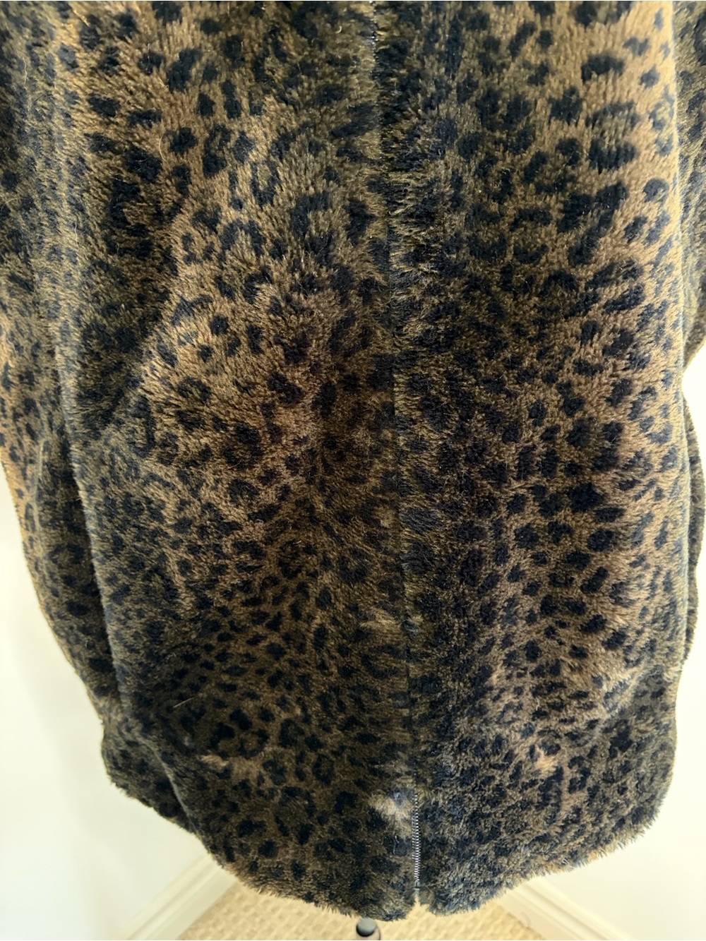 🇨🇦JEAN WORKS & COMPANY Vintage Faux Fur Leopard Print Vest - SIZE LARGE - Picture 5 of 10